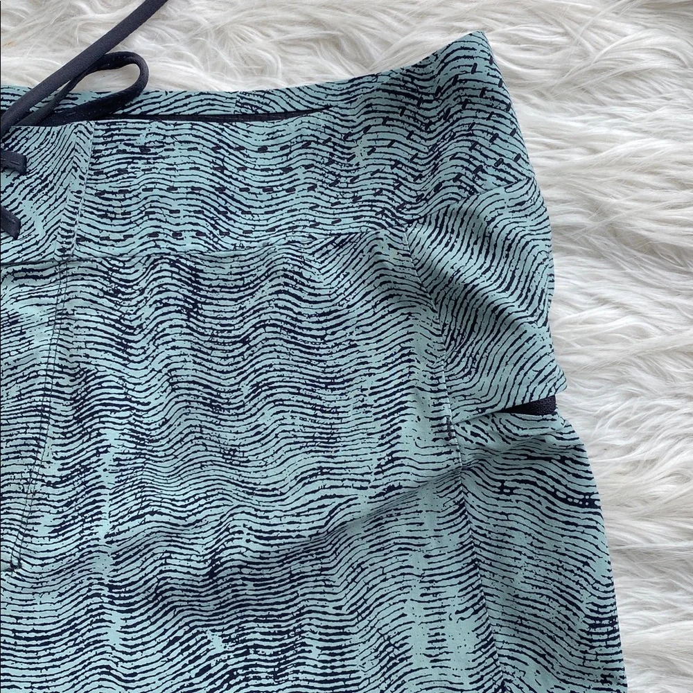 Lululemon | Current State Board Short 9”